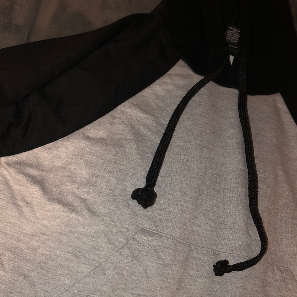 rue 21 sweatshirt